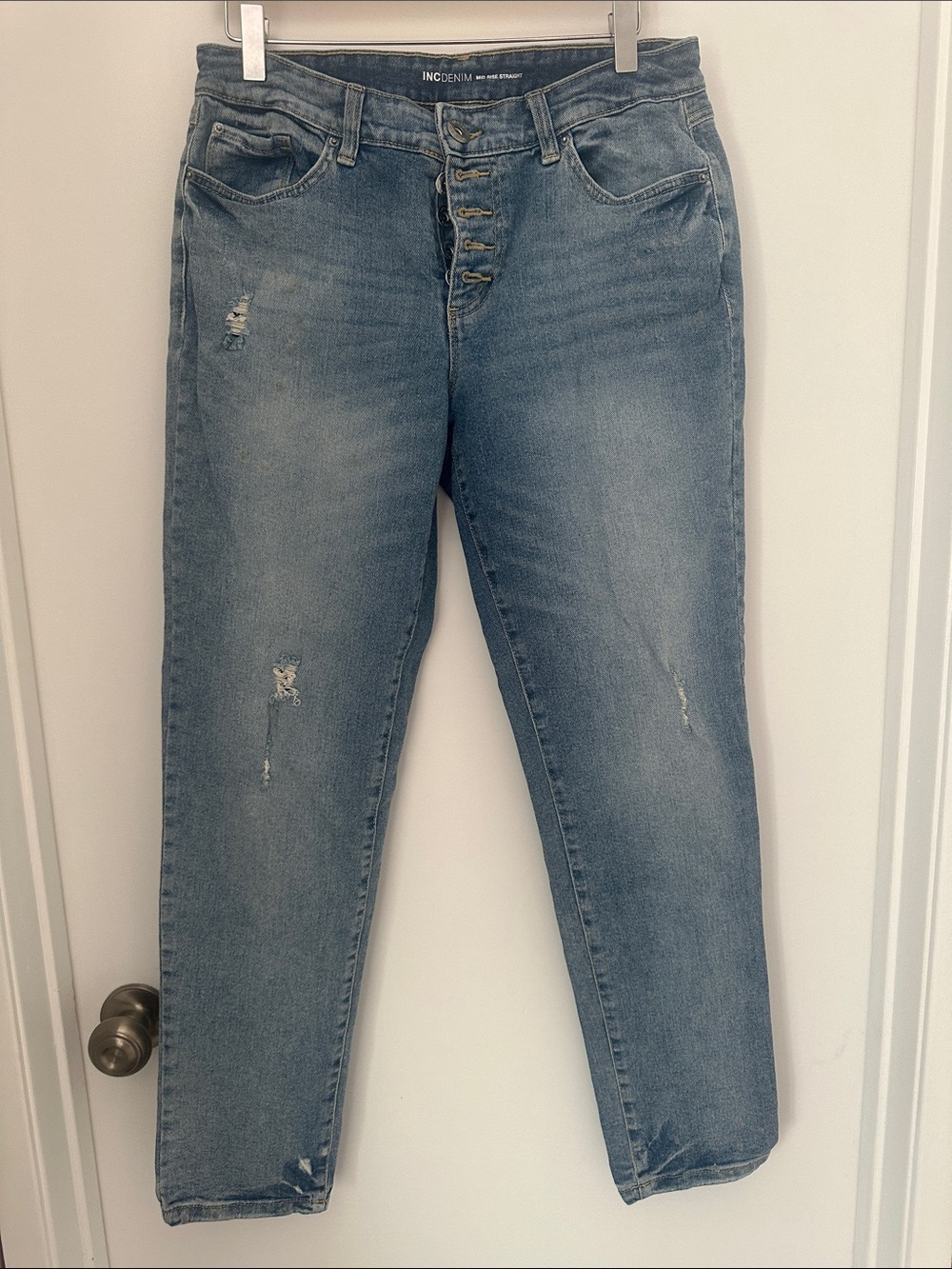 INC International Concepts  Jeans in Light Blue Wash